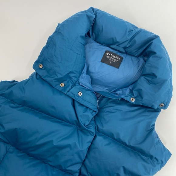 Athleta Hooded Puffer Vest Womens Large Blue Down Insulated Athleisure Gorpcore